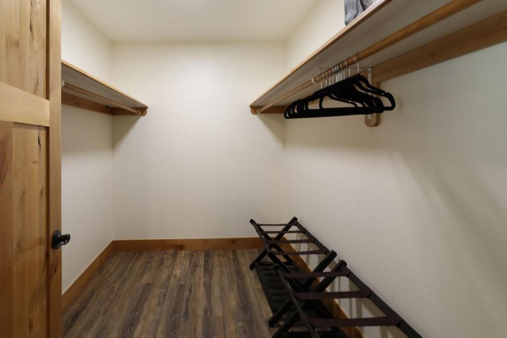 Townhome Next To Clubhouse In Exclusive Eagle Bend - The Glacier ビッグフォーク エクステリア 写真