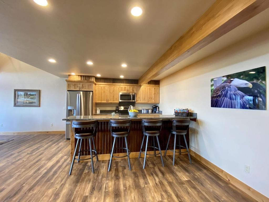 Townhome Next To Clubhouse In Exclusive Eagle Bend - The Glacier ビッグフォーク エクステリア 写真